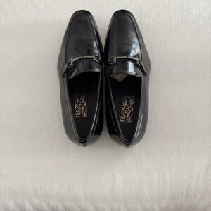 Salvatore Ferragamo Men's Glossy Black Loafers US 8.5